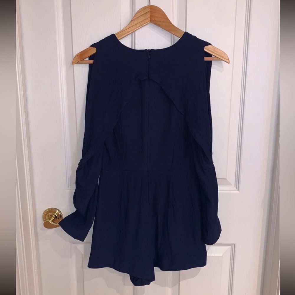 Navy Ruffle Cold Shoulder Romper - Picture 5 of 6